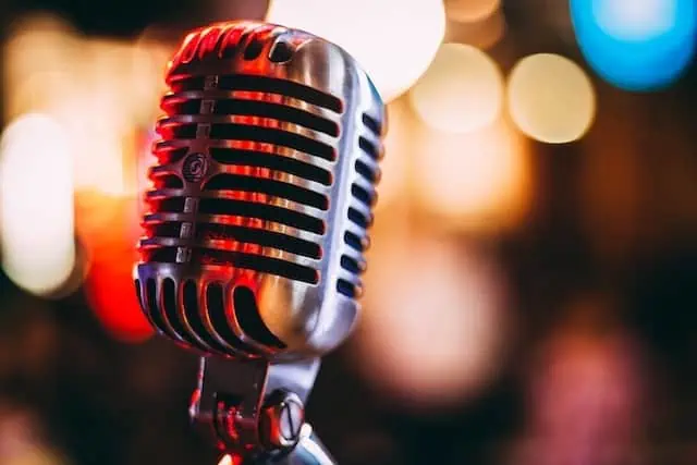 cb mic
